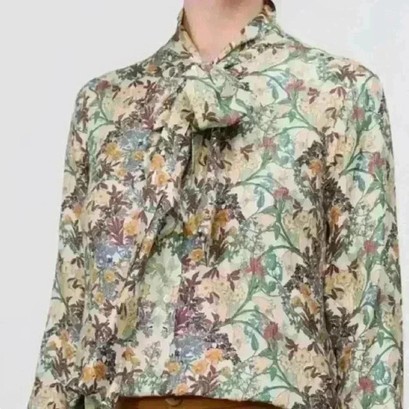 Zara Bow Top Blouse Silk Blend Floral Pattern Sz S - Picture 3 of 9